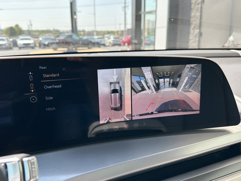 New 2026 Cadillac Vistiq Sport image 27