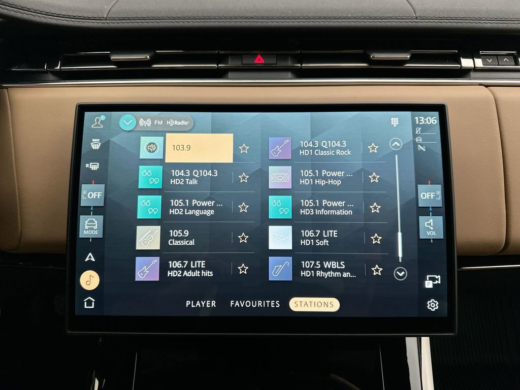 New 2026 Land Rover Range Rover Sport SE AWD/4WD image 27