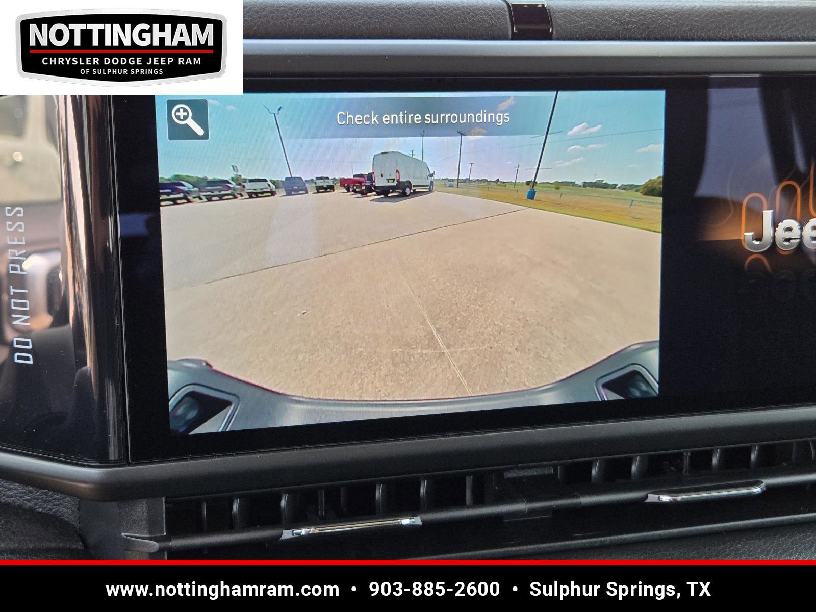 New 2025 Jeep Gladiator Willys image 13