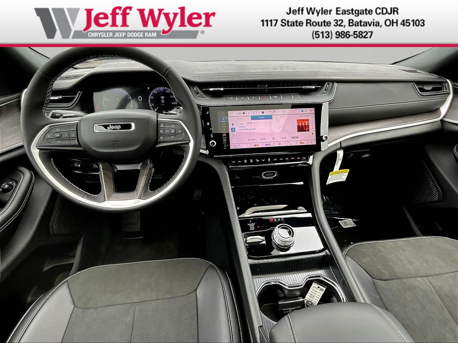 New 2026 Jeep Grand Cherokee Altitude AWD/4WD image 10
