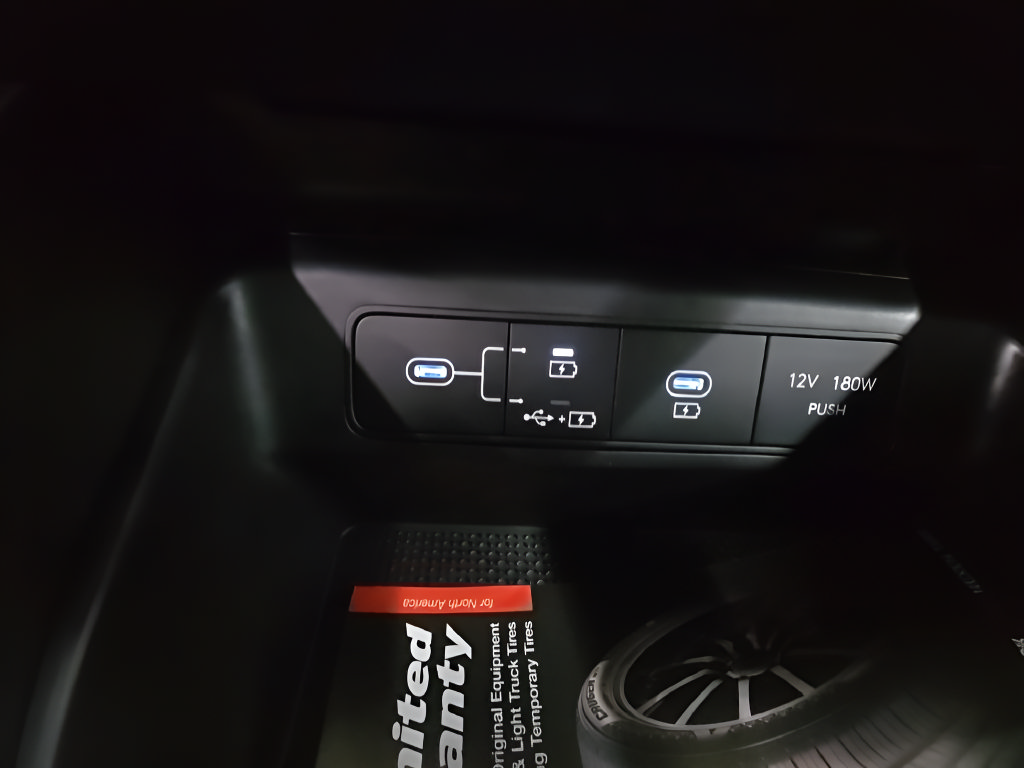 New 2027 Hyundai Santa Cruz SE AWD/4WD image 34