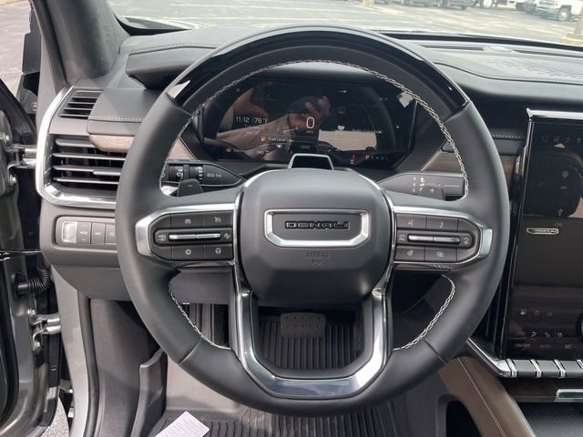 New 2026 GMC Acadia Denali Ultimate w/ LPO, Floor Liner Package AWD/4WD image 14