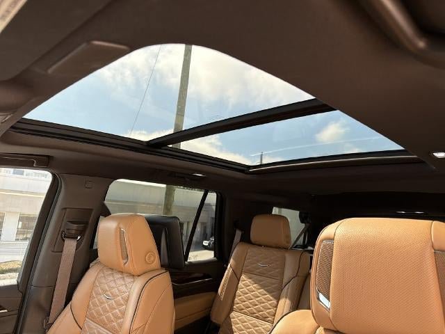 Certified 2023 Cadillac Escalade Premium Luxury w/ LPO, Radiant Package AWD/4WD image 11