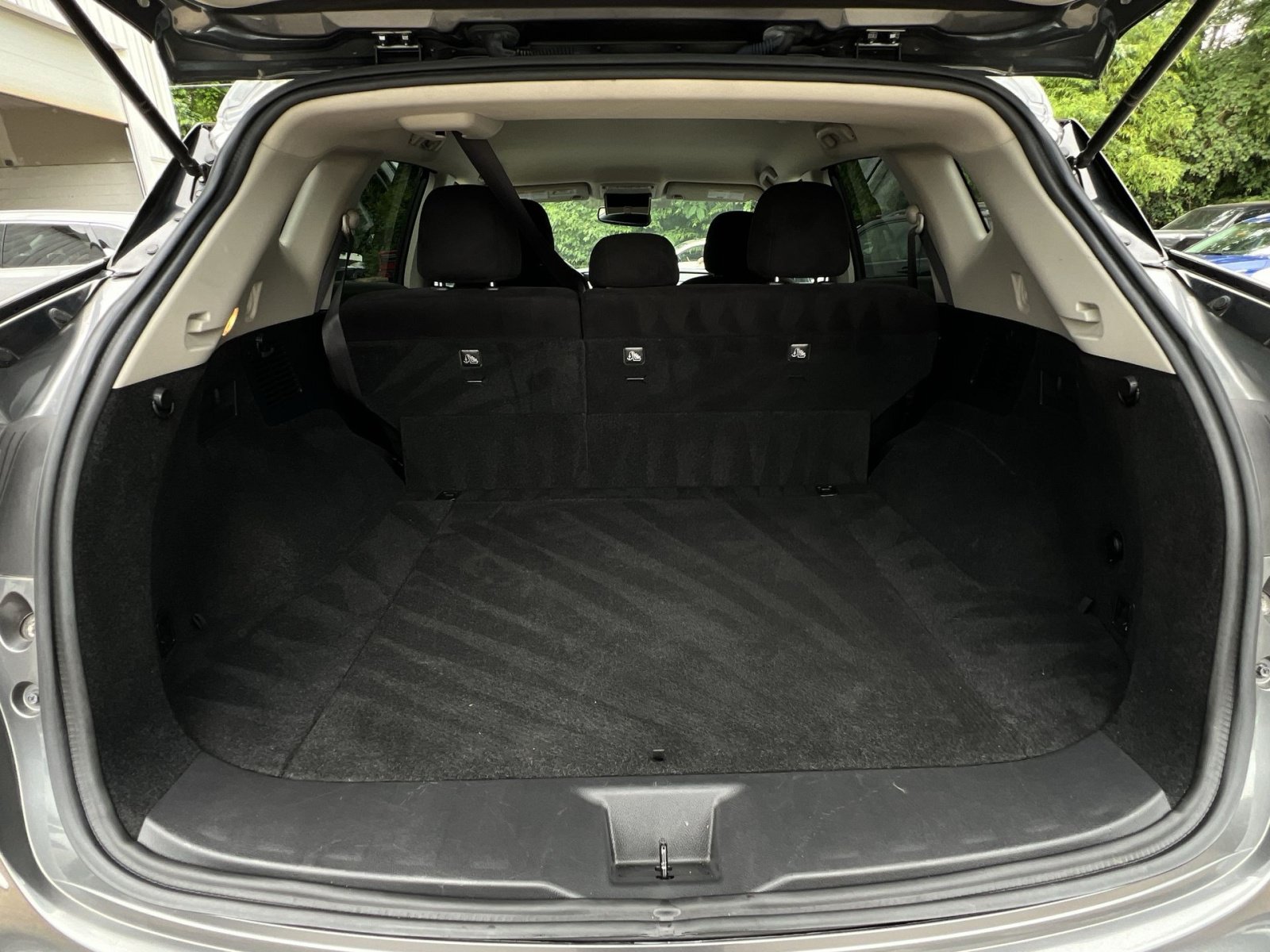 Used 2019 Nissan Murano SV AWD/4WD image 35