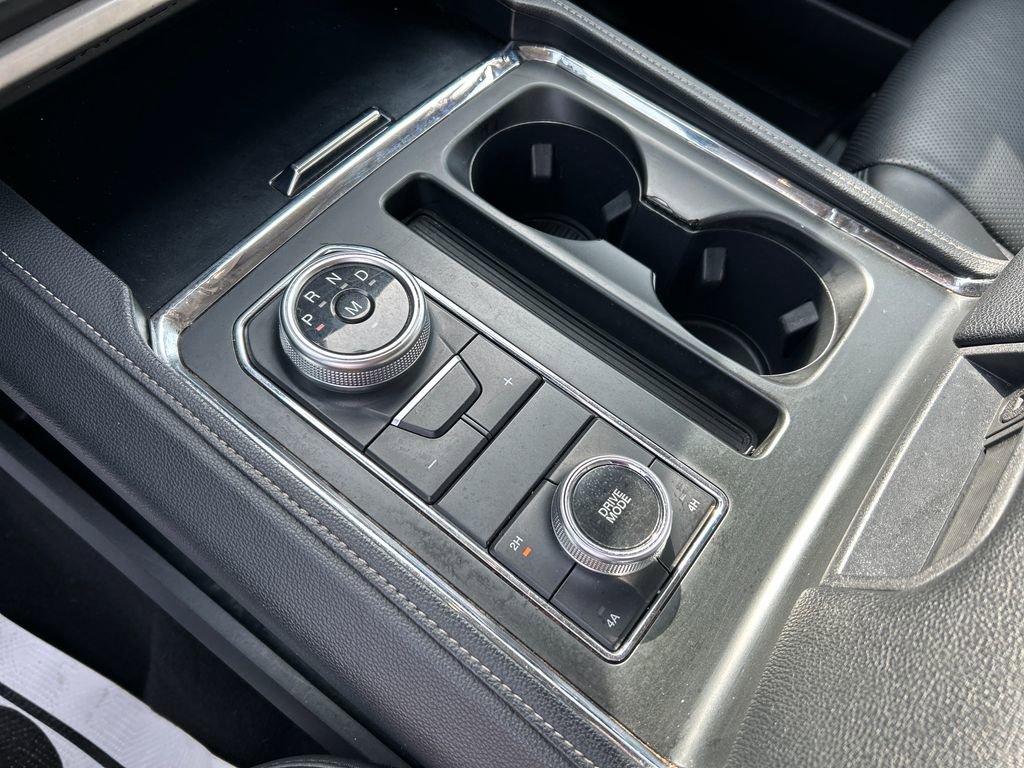 Used 2024 Ford Expedition Max XLT image 29