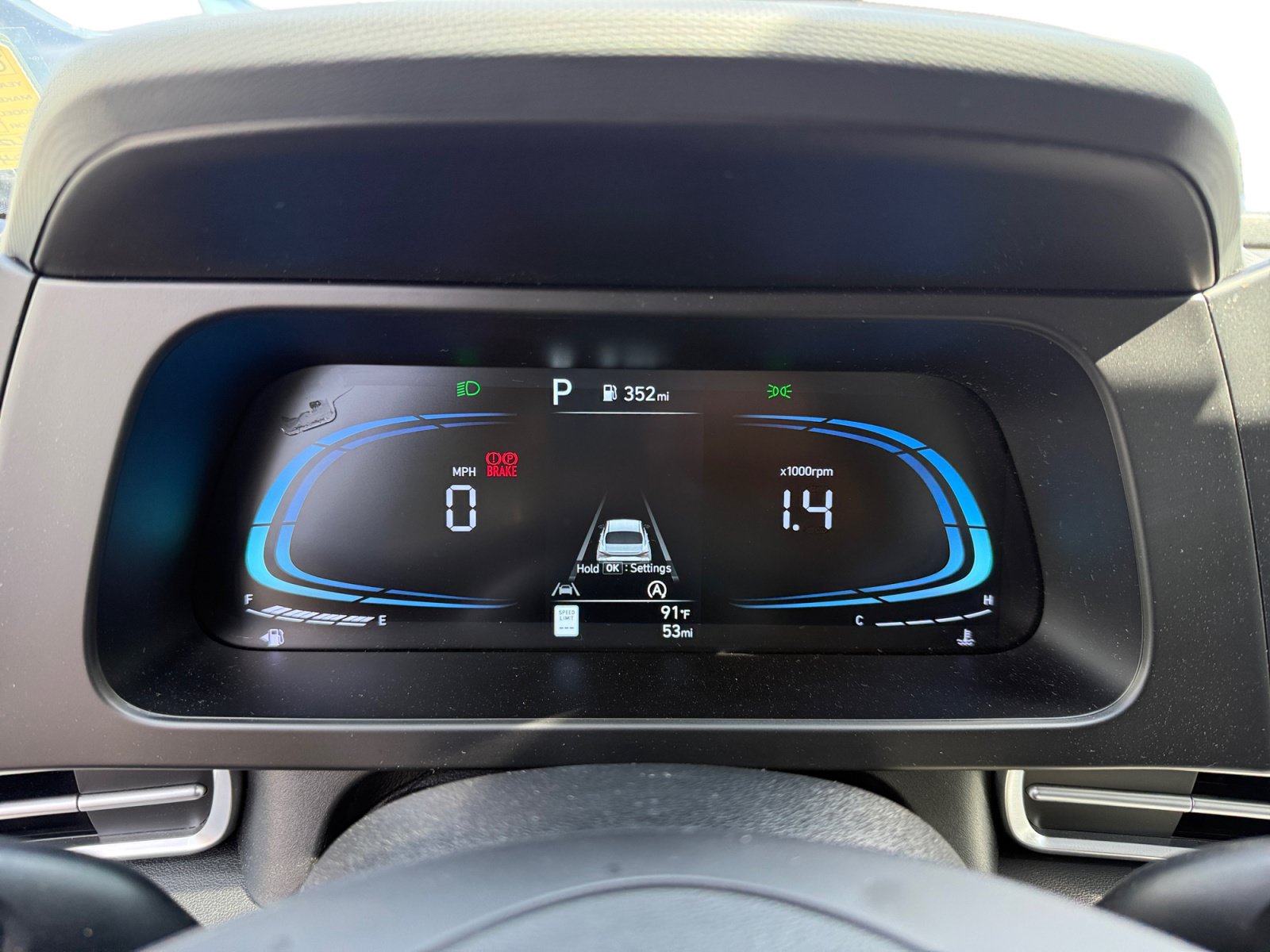 Certified 2026 Hyundai Elantra SE FWD image 11