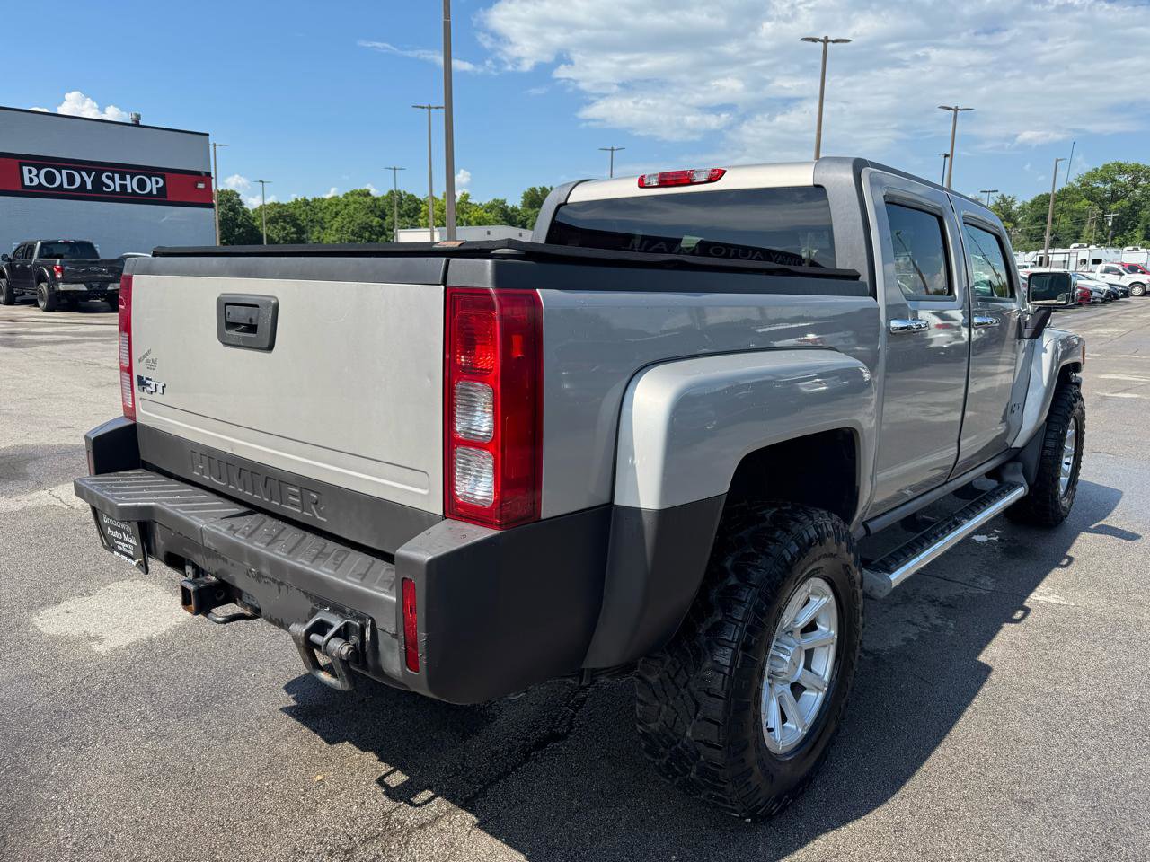 Used 2009 HUMMER H3T Luxury AWD/4WD image 3