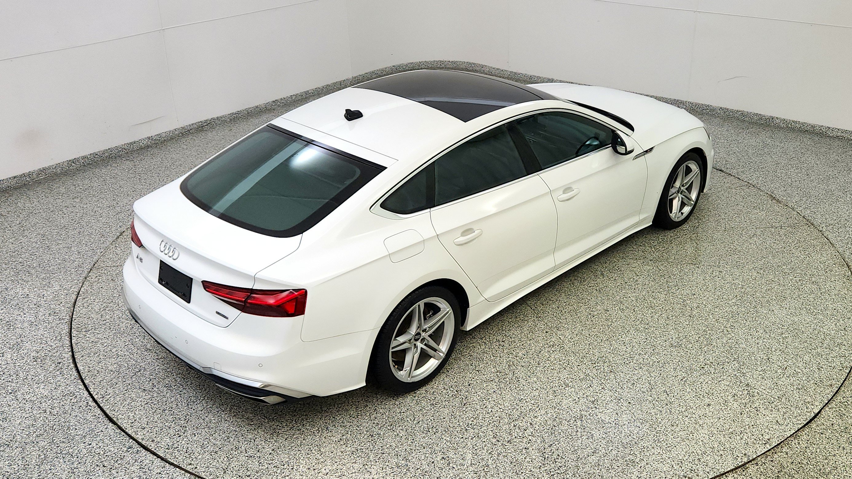 Used 2022 Audi A5 2.0T Premium w/ Convenience Package AWD/4WD image 16