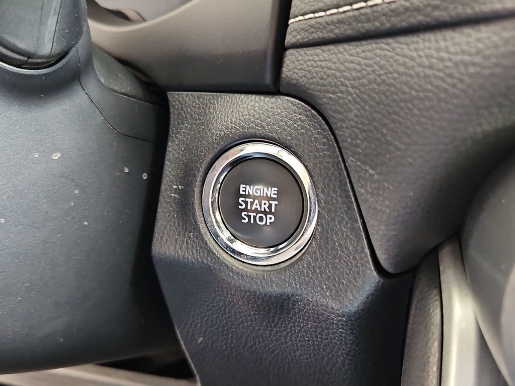 Used 2023 Toyota RAV4 XLE FWD image 17