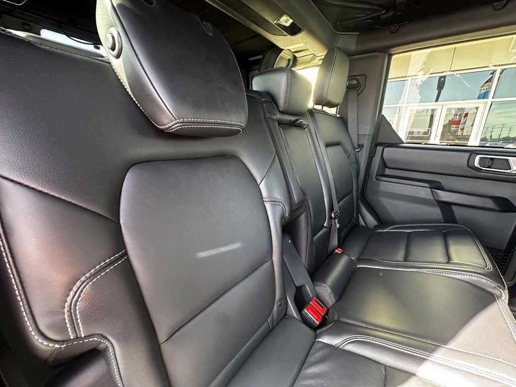 Used 2026 Ford Bronco Outer Banks AWD/4WD image 28