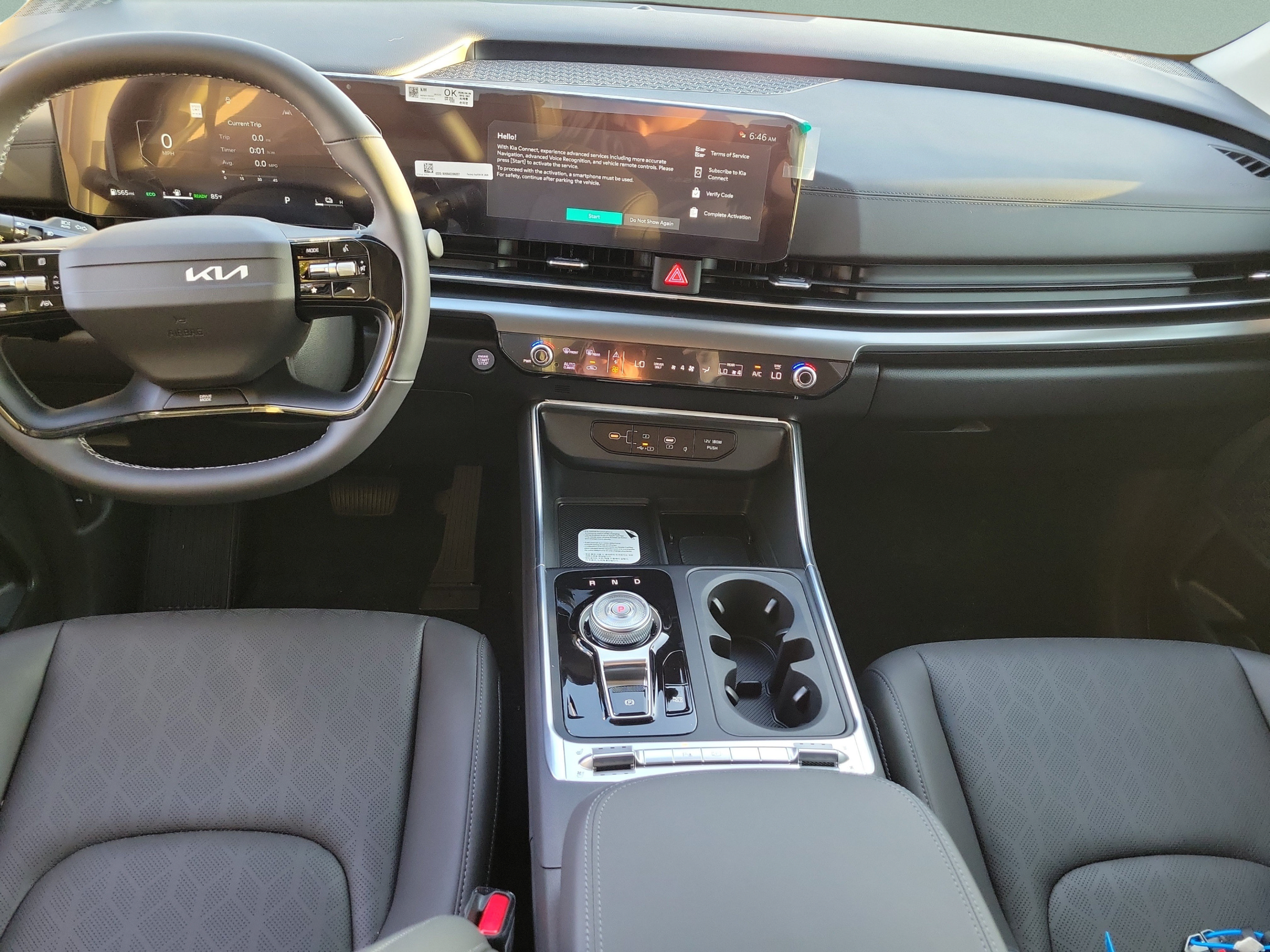 New 2027 Kia Carnival SX w/ Dark Edition Package FWD image 9