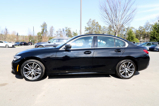 Used 2020 BMW 330i xDrive Sedan w/ Premium Package AWD/4WD image 14