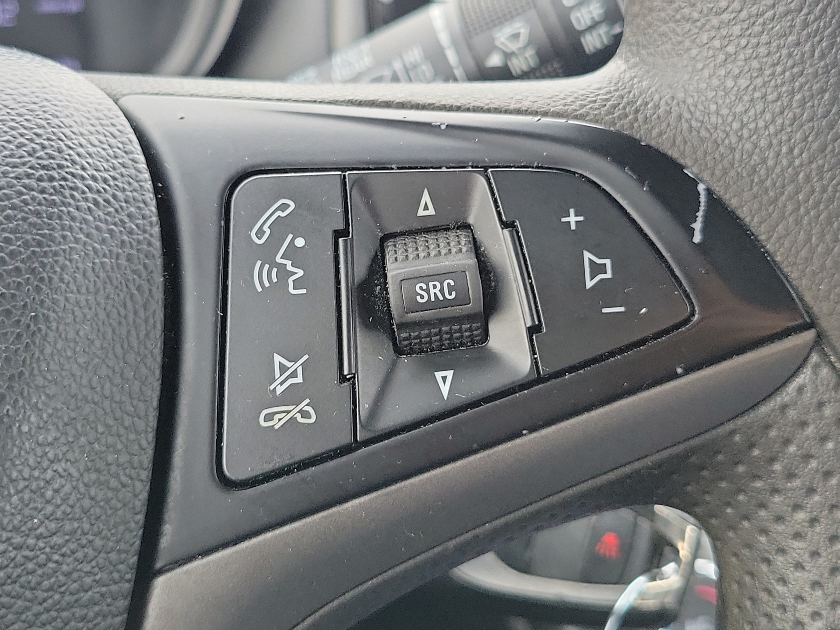 Used 2020 Chevrolet Spark LT FWD image 20