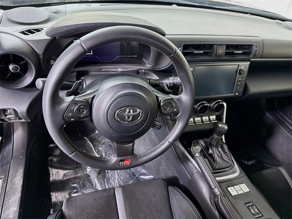 Certified 2023 Toyota GR86 Premium image 4