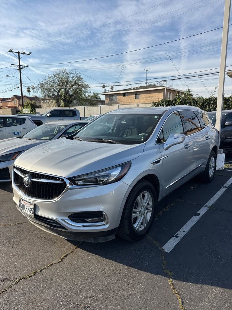 Used 2021 Buick Enclave Essence w/ Sound and Sites Package image 2