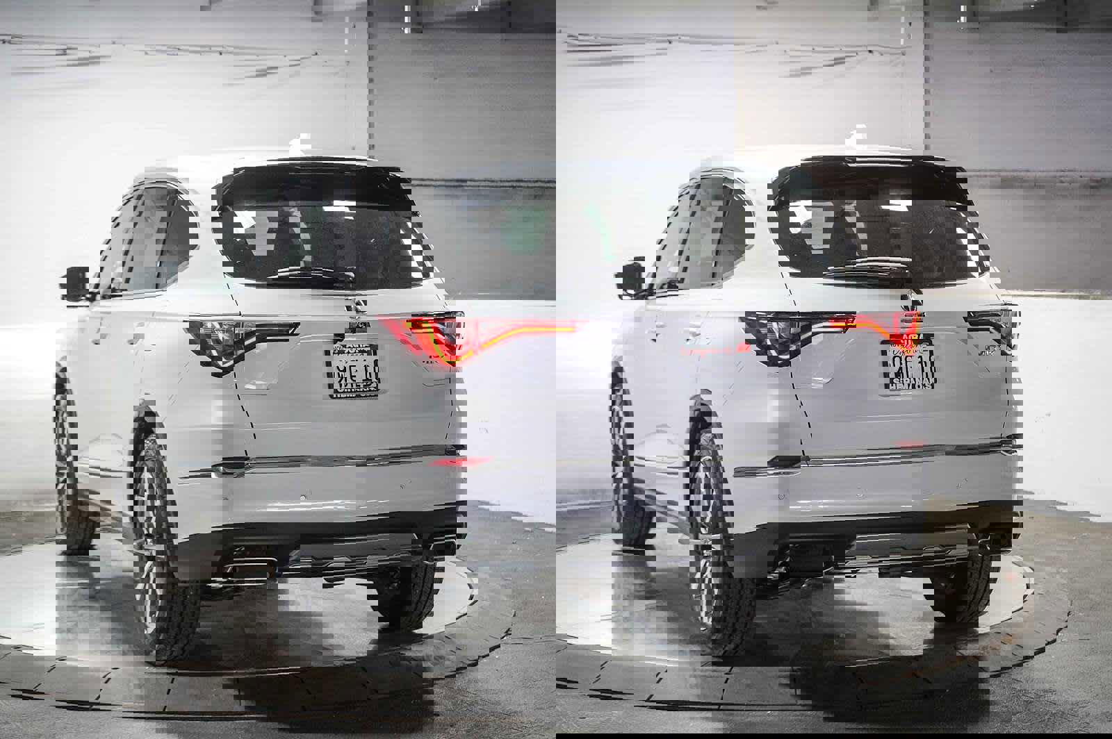 Used 2025 Acura MDX FWD w/ Technology Package image 10