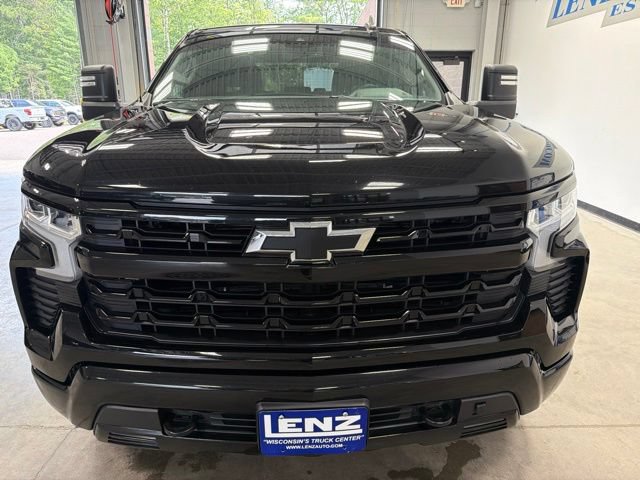 Used 2024 Chevrolet Silverado 1500 RST AWD/4WD video 3