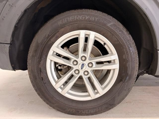 Used 2022 Ford Explorer XLT AWD/4WD image 7