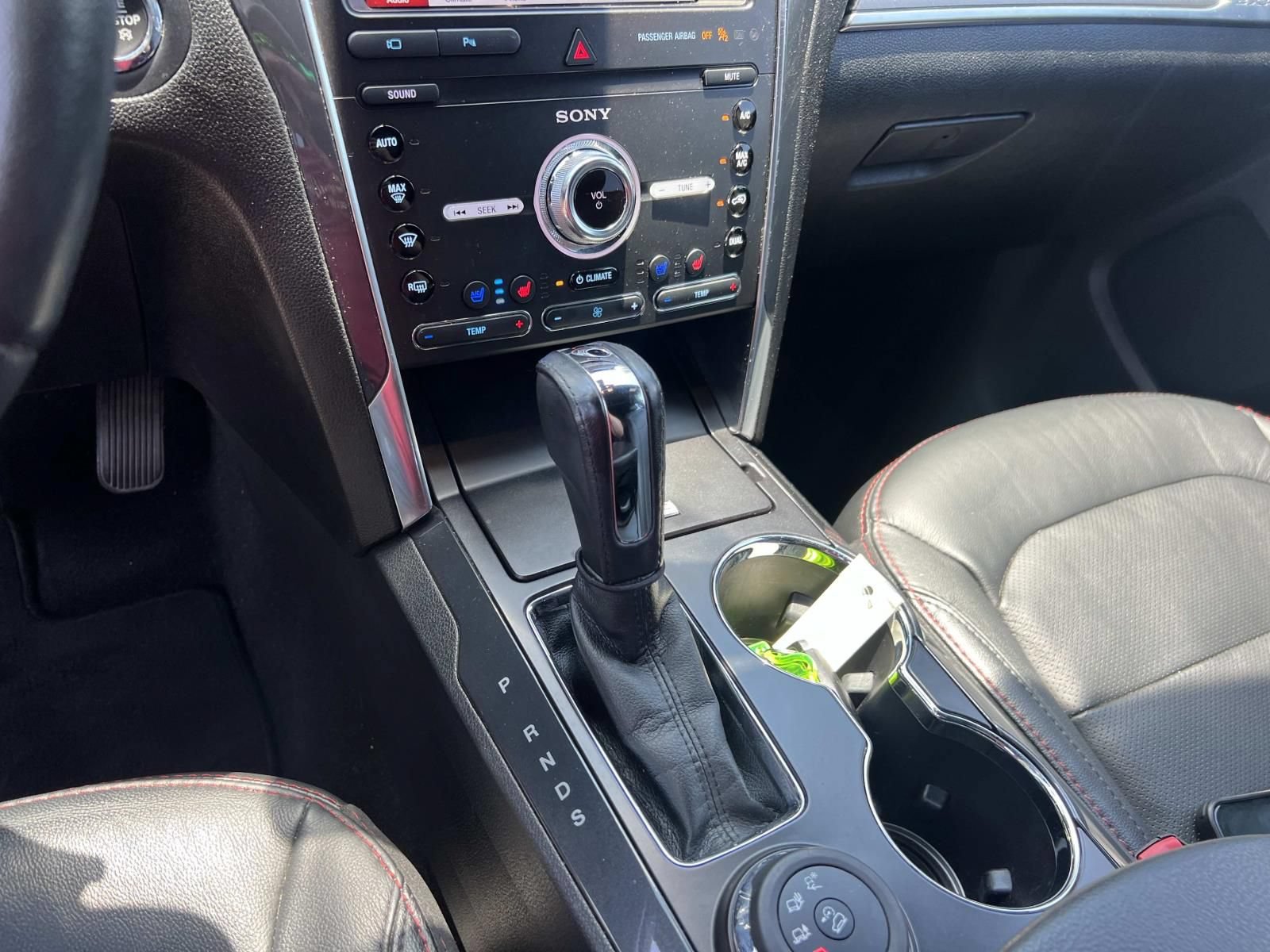 Used 2019 Ford Explorer Sport w/ Equipment Group 401A AWD/4WD image 30