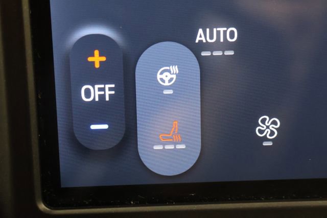 Used 2023 Ford Edge SEL w/ Convenience Package AWD/4WD image 16