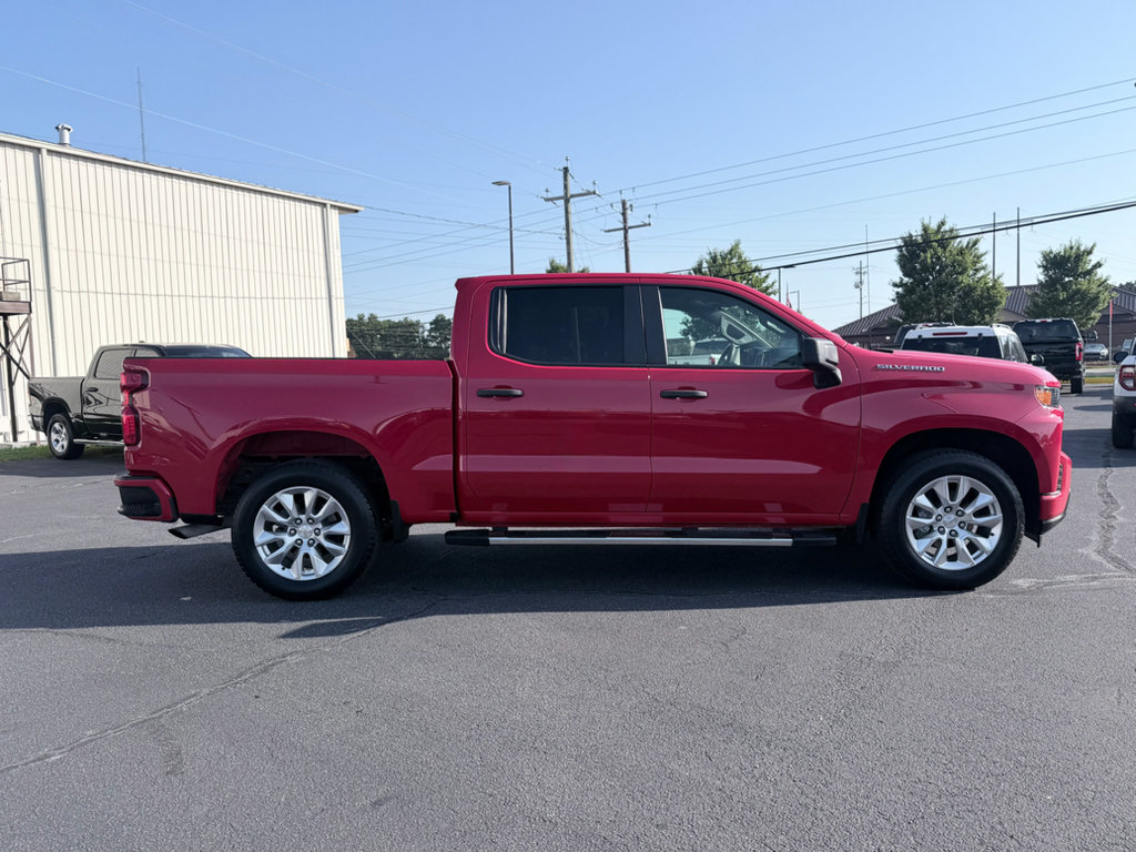 Used 2022 Chevrolet Silverado 1500 Custom RWD image 4