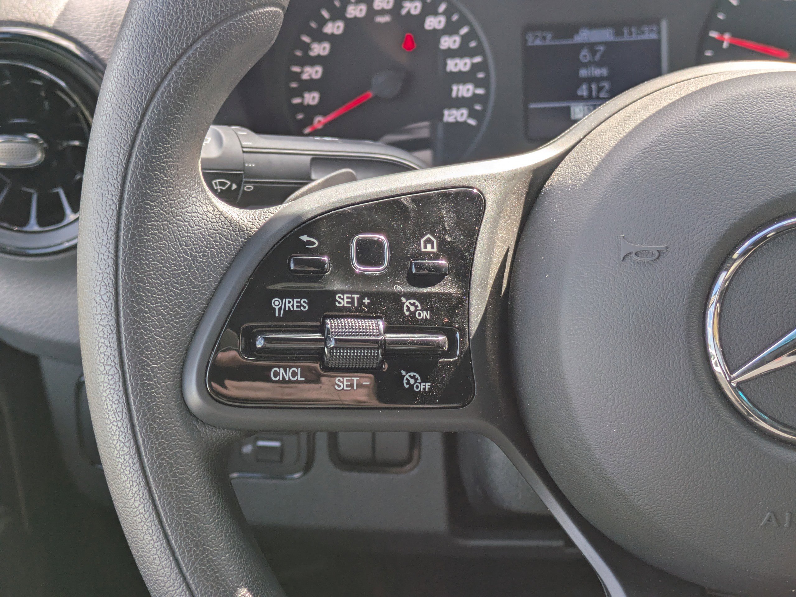 Used 2023 Mercedes-Benz Sprinter 3500 image 17