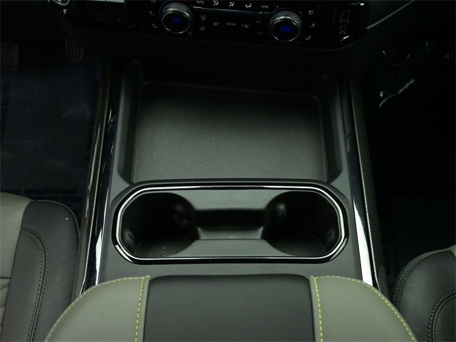 Used 2024 Chevrolet Silverado 2500 ZR2 w/ Technology Package image 7