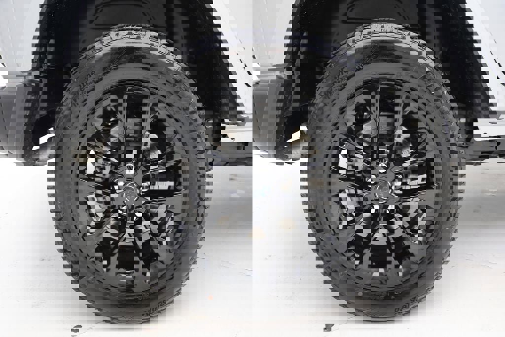 Used 2024 Jeep Wrangler Unlimited Sahara image 10