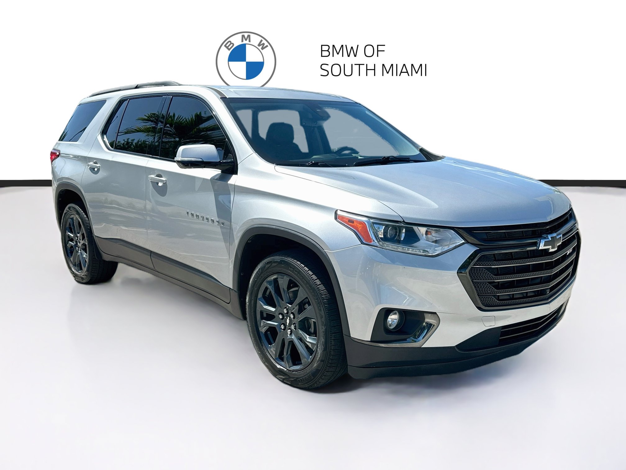 Used 2020 Chevrolet Traverse RS FWD image 1