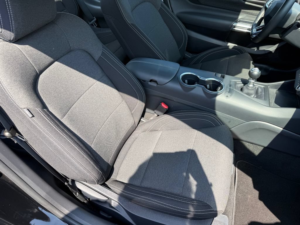 Used 2025 Ford Mustang GT RWD image 15