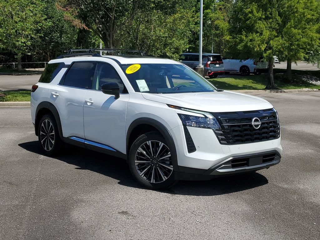 New 2026 Nissan Pathfinder Platinum AWD/4WD image 32
