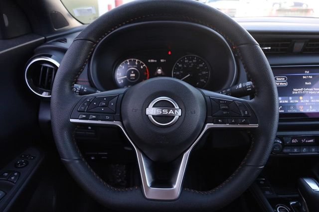 Certified 2024 Nissan Kicks SR w/ SR Premium Package FWD image 10