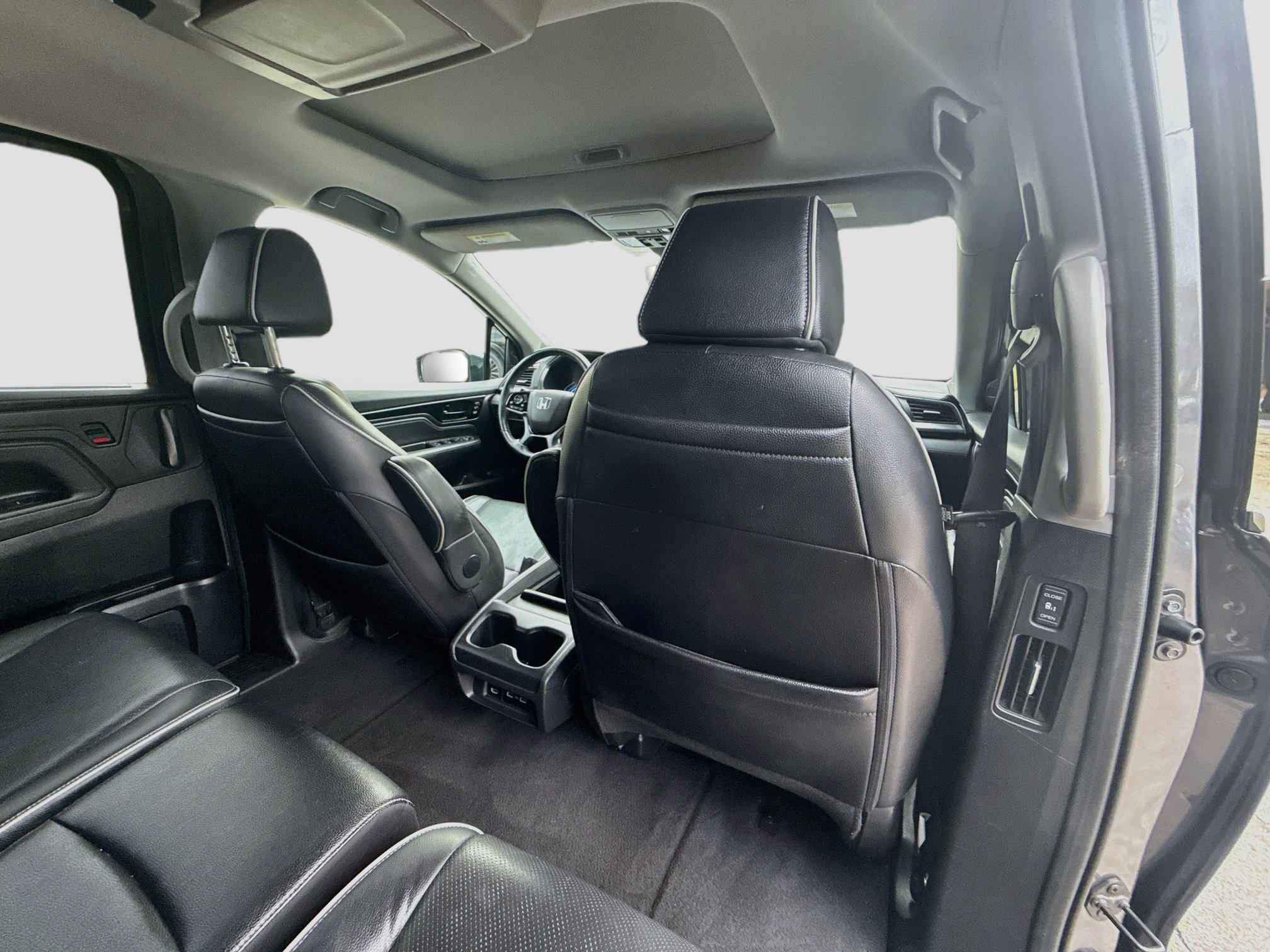 Certified 2022 Honda Odyssey Elite image 29