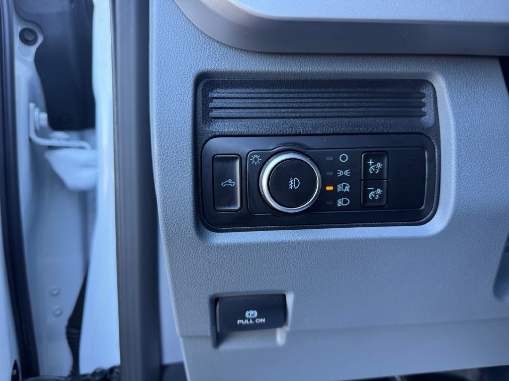 Certified 2025 Ford F250 XL w/ STX Appearance Package AWD/4WD image 37