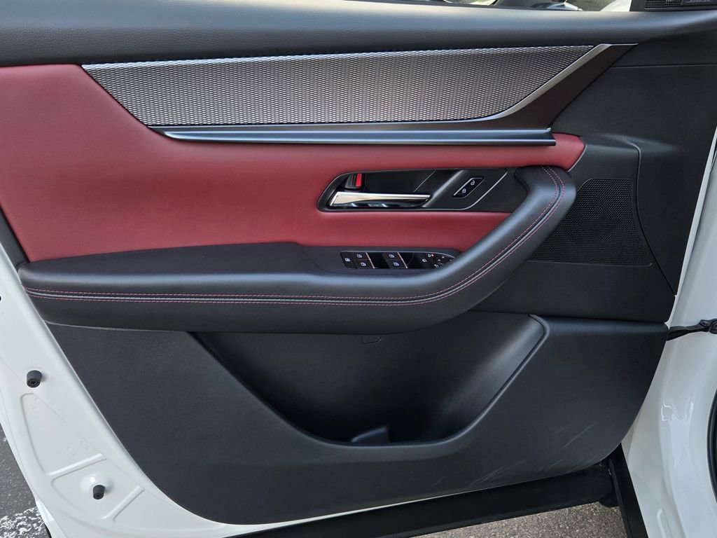 Certified 2025 MAZDA CX-70 Plug-In Hybrid w/ Premium Plus image 10