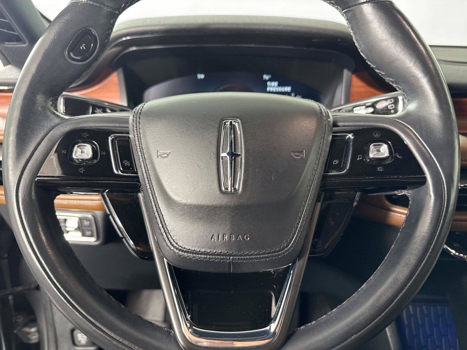 Used 2021 Lincoln Aviator Reserve w/ Equipment Group 201A RWD image 15