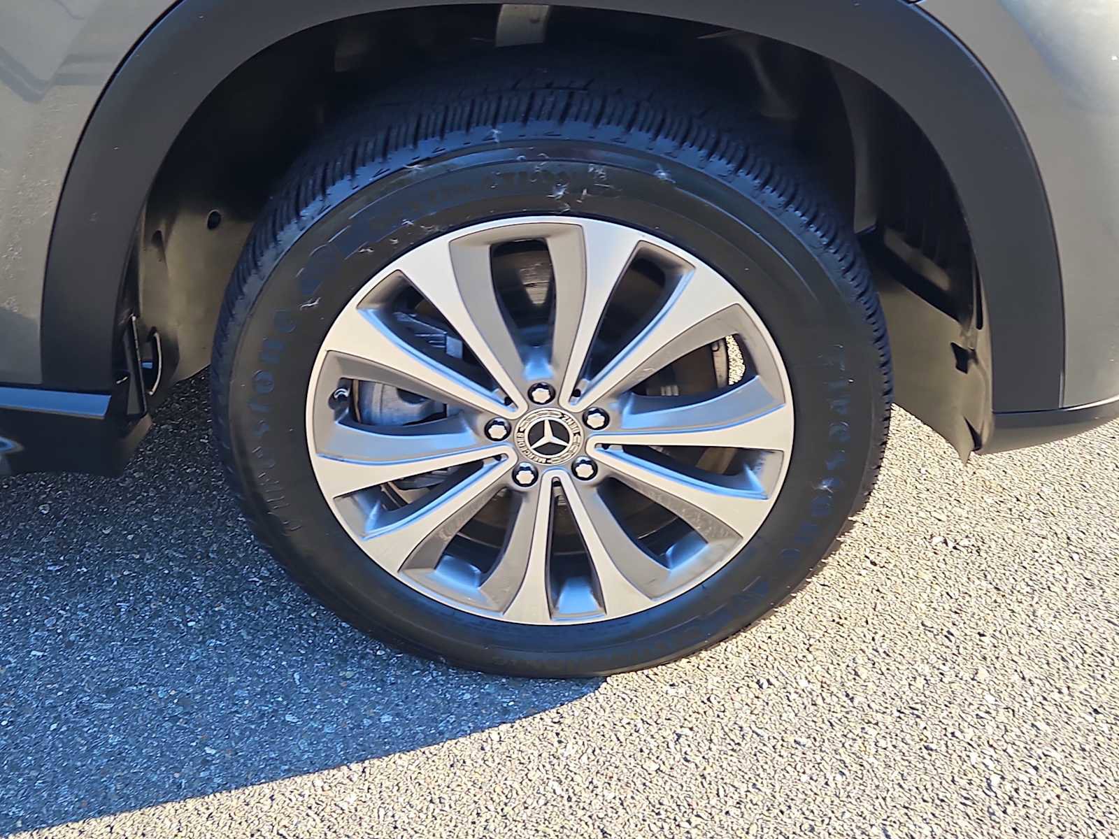 Used 2020 Mercedes-Benz GLE 450 4MATIC w/ Premium Package image 10