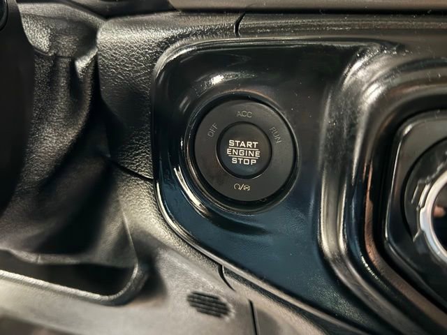 Used 2021 Jeep Wrangler Willys image 17