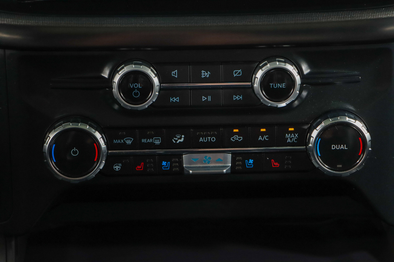 Used 2024 Ford F150 Lariat w/ Equipment Group 502A High AWD/4WD image 22