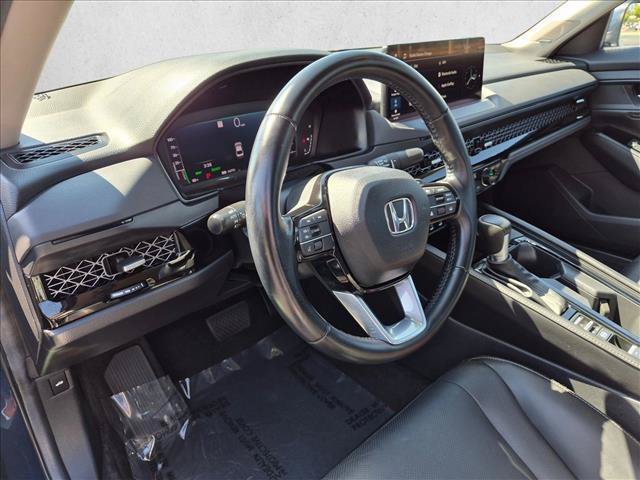 Used 2024 Honda Accord Touring image 10