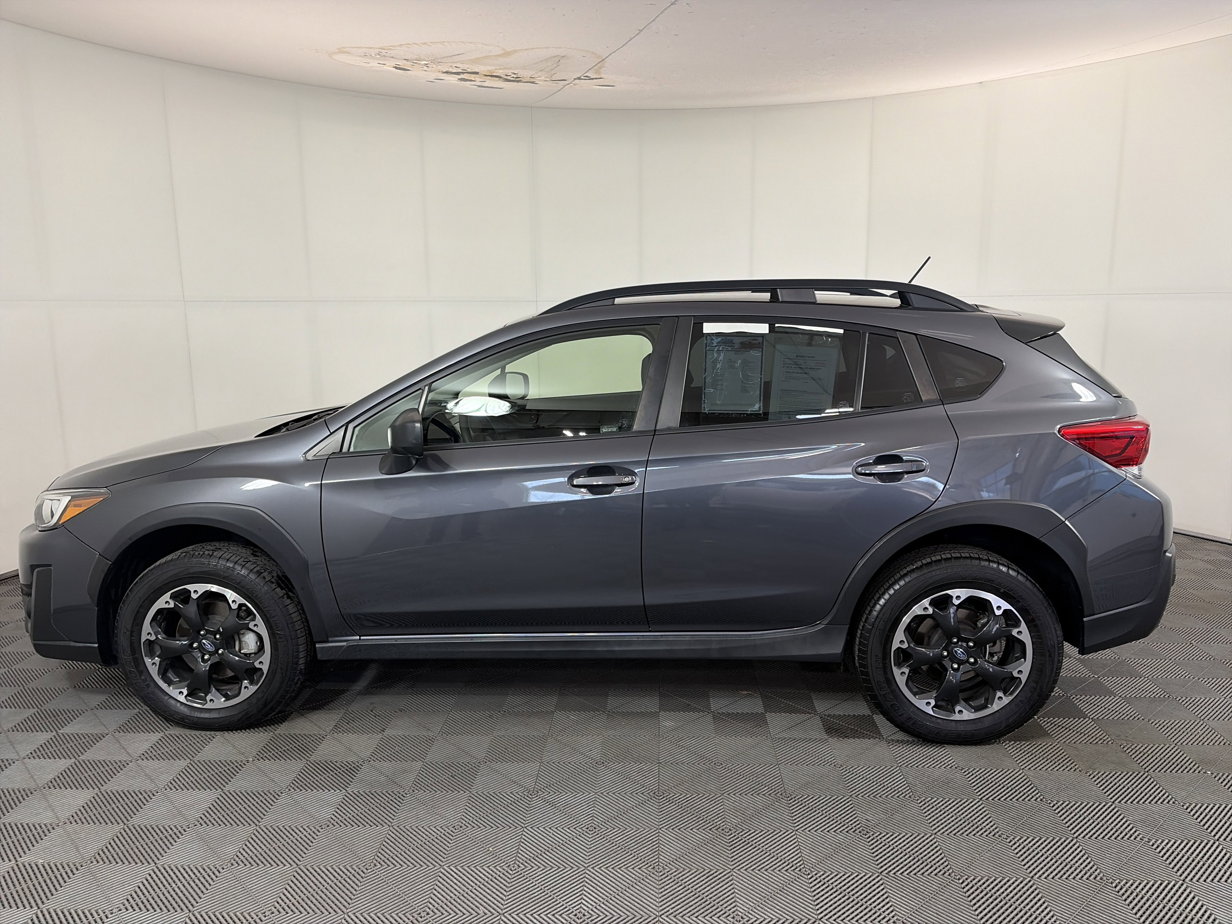 Certified 2023 Subaru Crosstrek 2.0i image 8