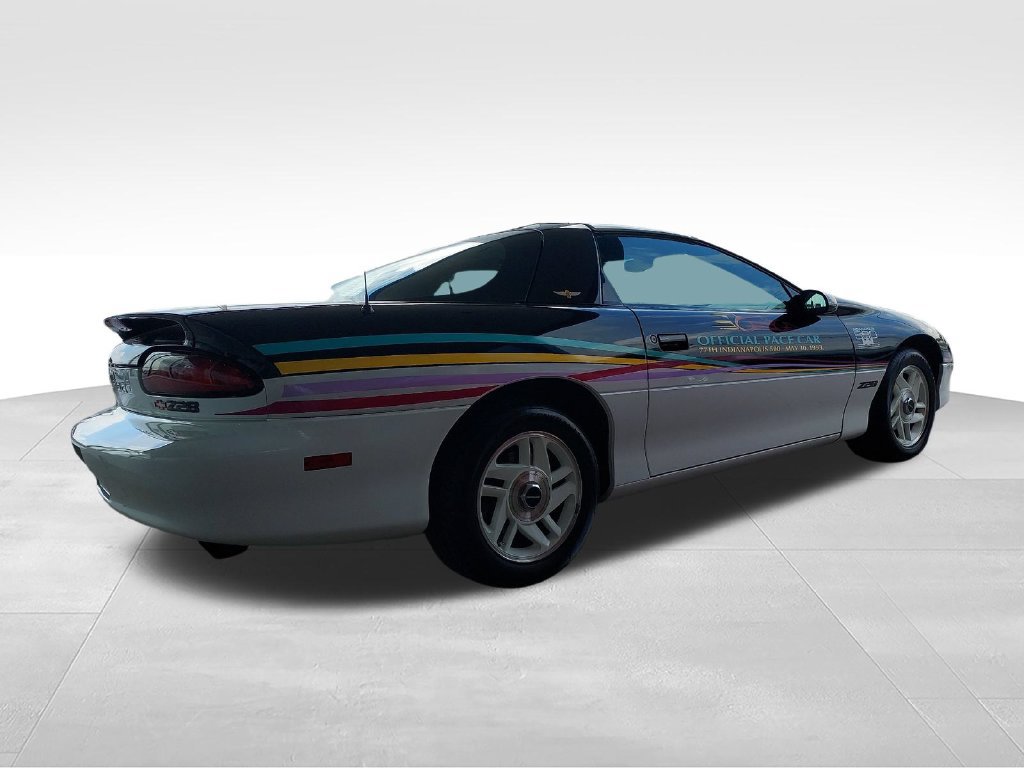 Used 1993 Chevrolet Camaro Z28 RWD image 5