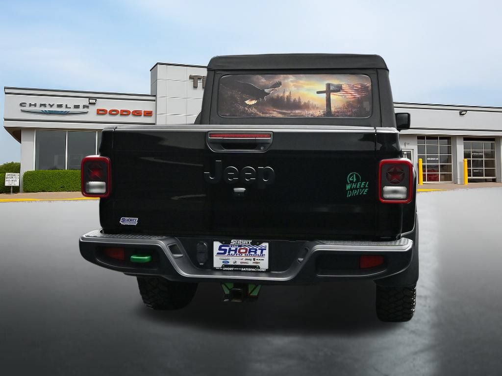 Used 2023 Jeep Gladiator Sport AWD/4WD image 4