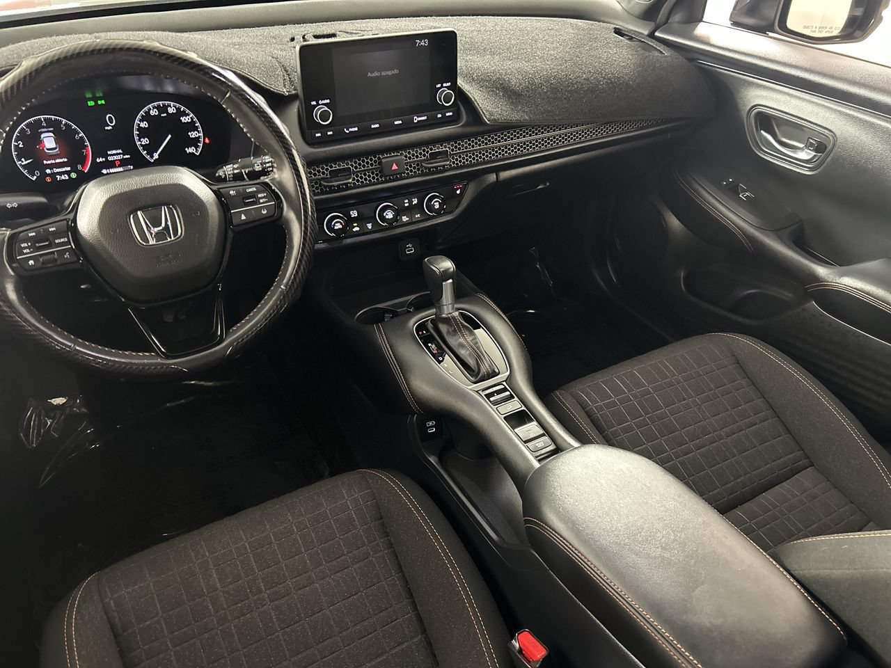 Used 2025 Honda HR-V Sport image 23