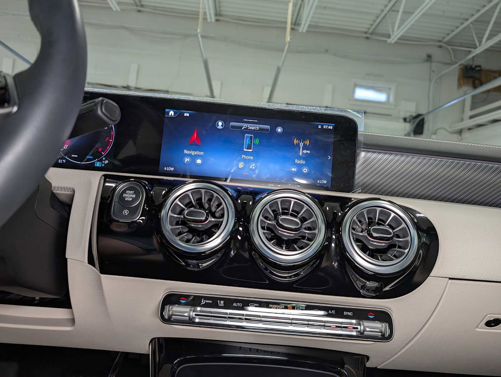 Certified 2025 Mercedes-Benz CLA 250 4MATIC image 31