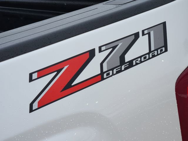 Used 2018 Chevrolet Silverado 1500 LTZ Z71 w/ LTZ Plus Package AWD/4WD image 9