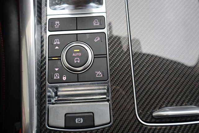 Used 2019 Land Rover Range Rover Sport SVR image 32