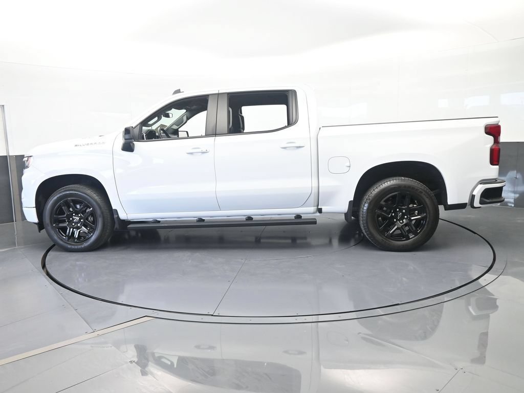 Used 2025 Chevrolet Silverado 1500 RST RWD image 3