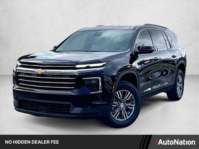 Used 2025 Chevrolet Traverse LT FWD image 1