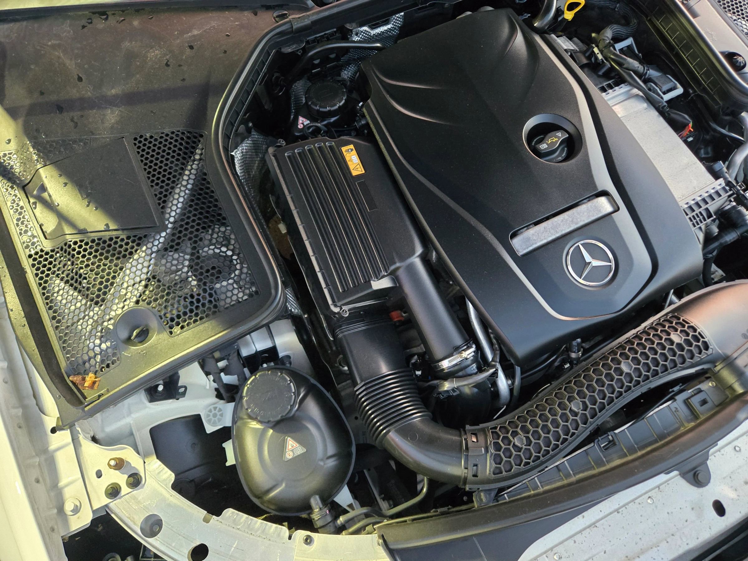 Used 2017 Mercedes-Benz C 300 4MATIC Sedan image 60